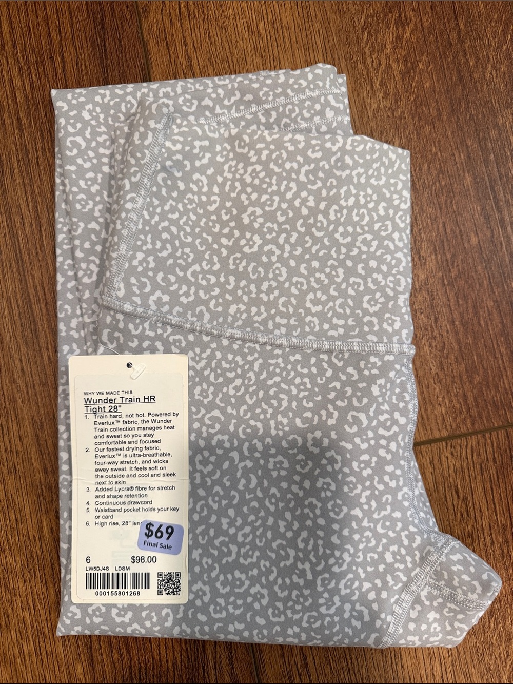 Lululemon wunder train leggings in Light Gray Animal Print - size 6